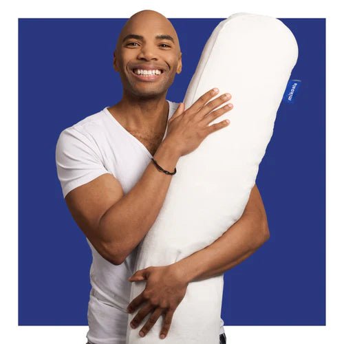 Long bolster pillow for in bed - Ligwijzer.nl